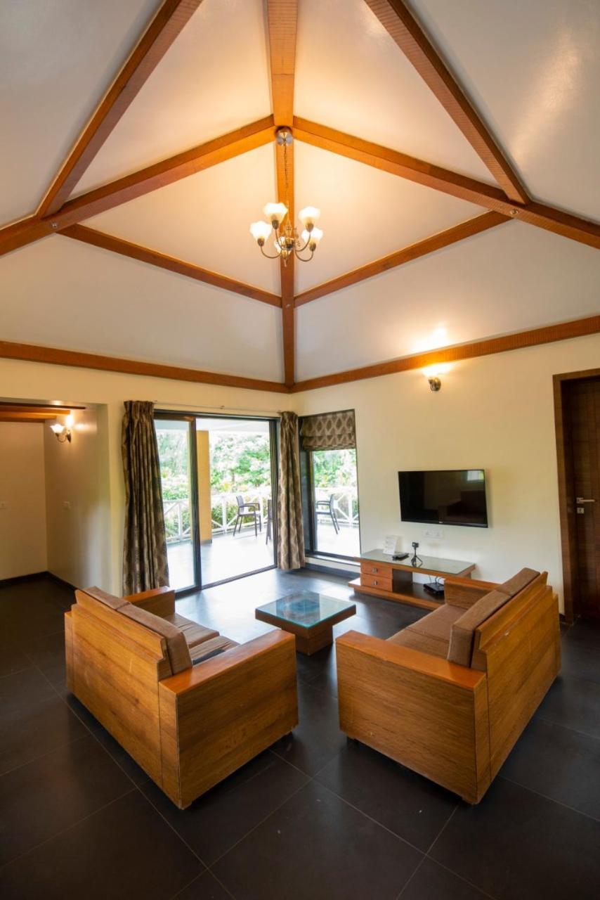 Palmwoods Retreat * Pune