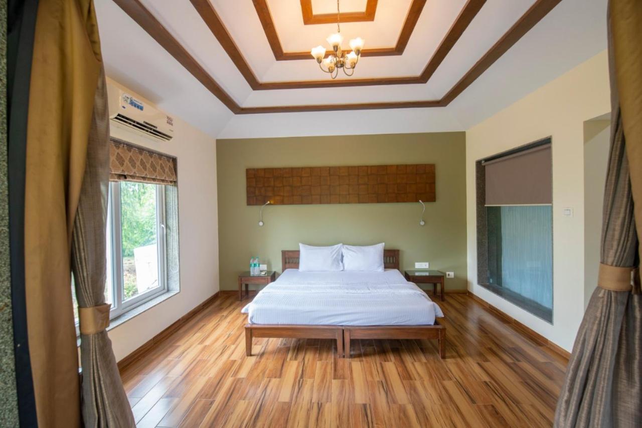 Palmwoods Retreat Resort *