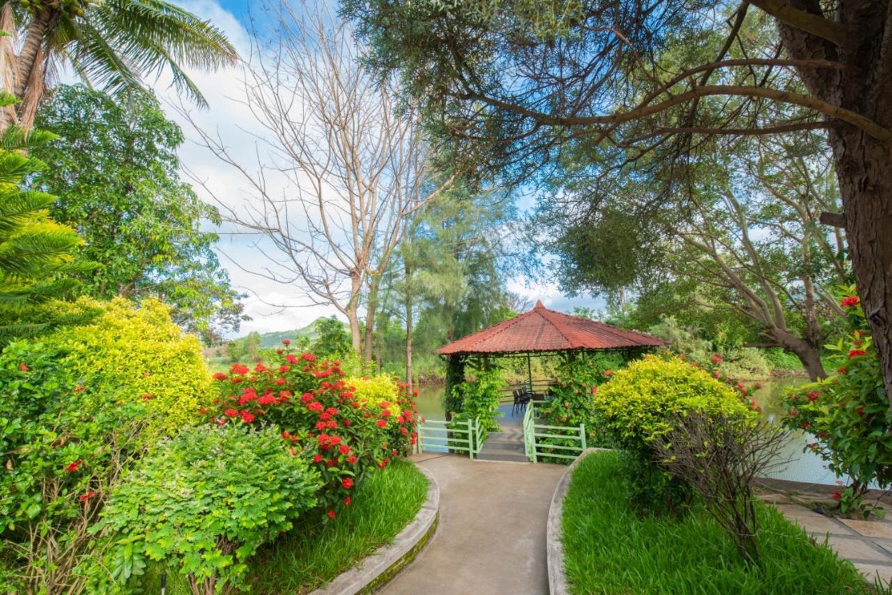 Palmwoods Retreat Resort Pune