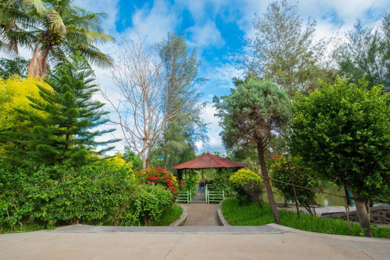 Palmwoods Retreat Resort