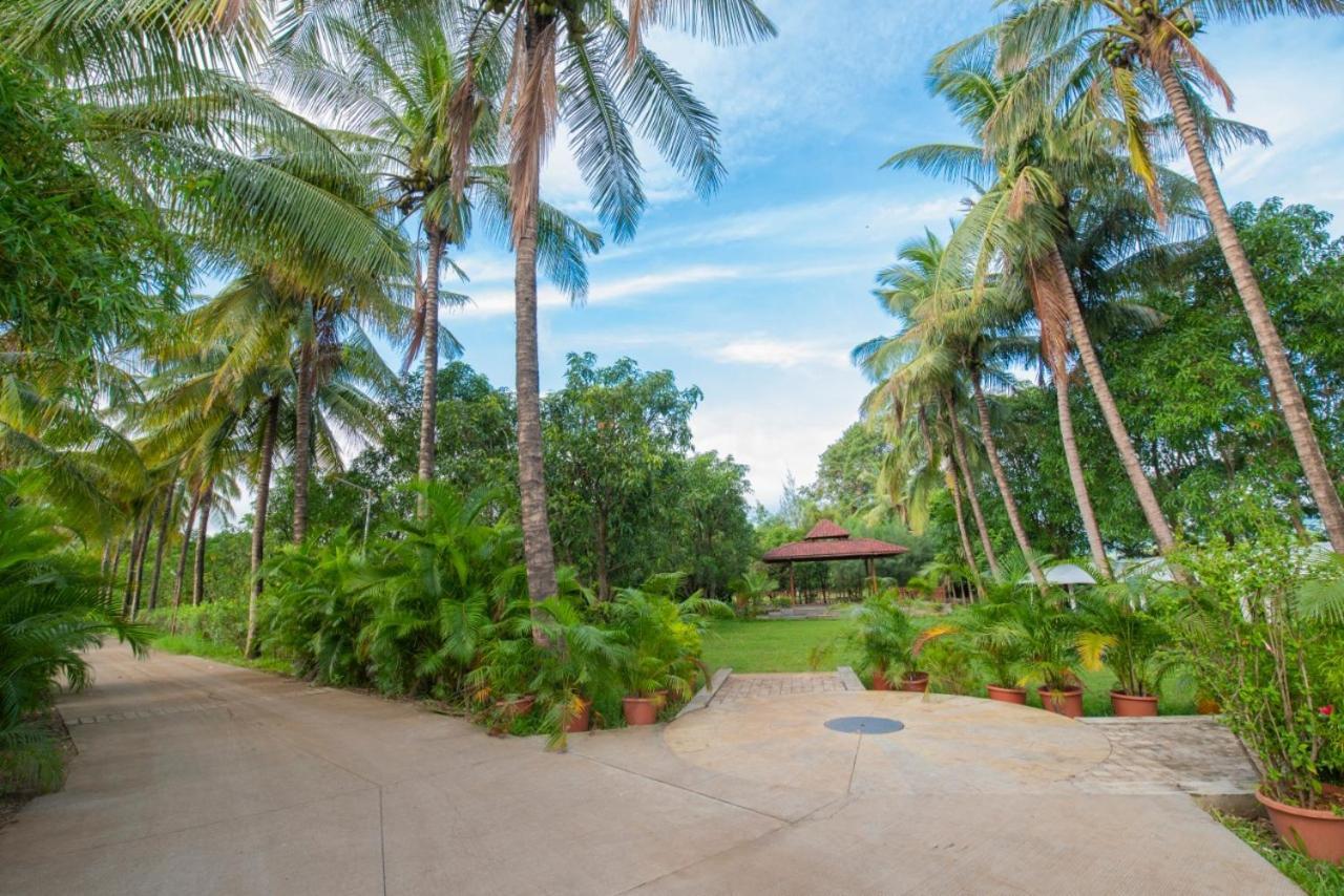 Palmwoods Retreat Pune